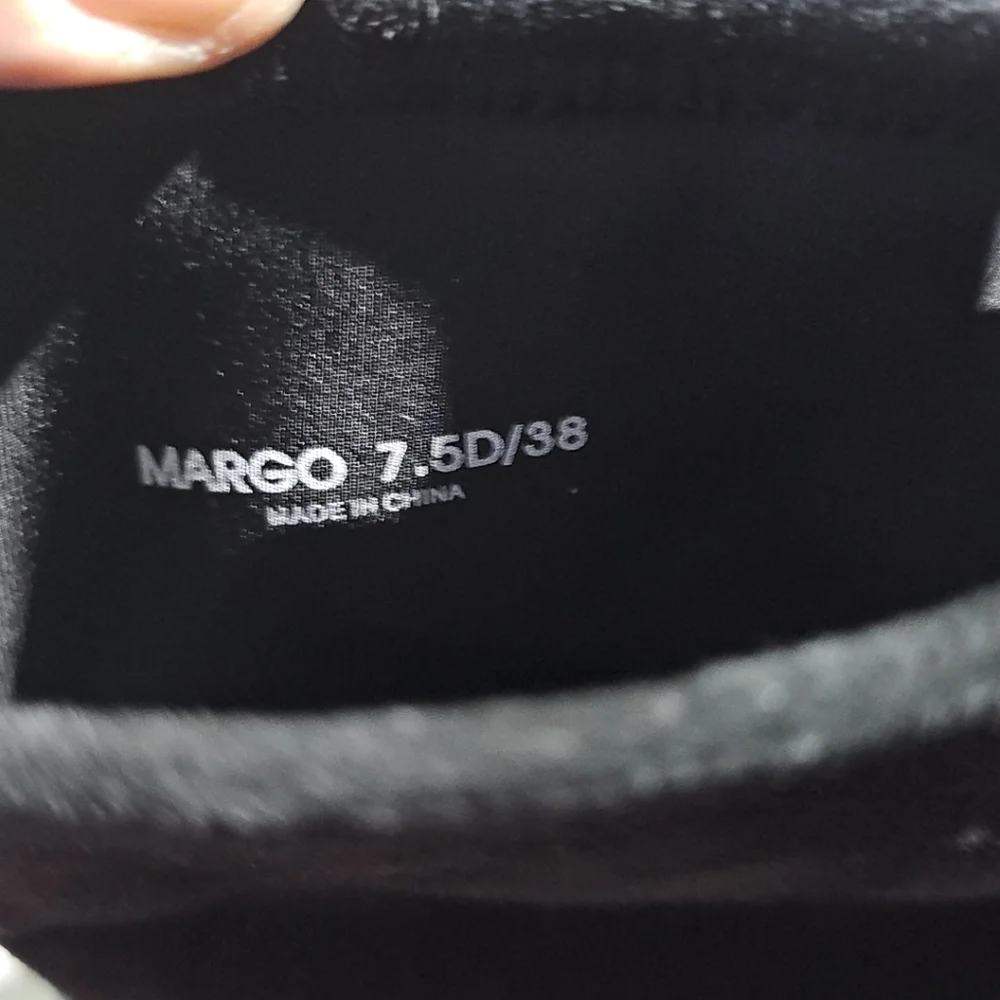 $550 STUART WEITZMAN MARGO BOOTIE SUEDE SOCK‎ SNEAKER SUEDE BLACK 7.5D/38